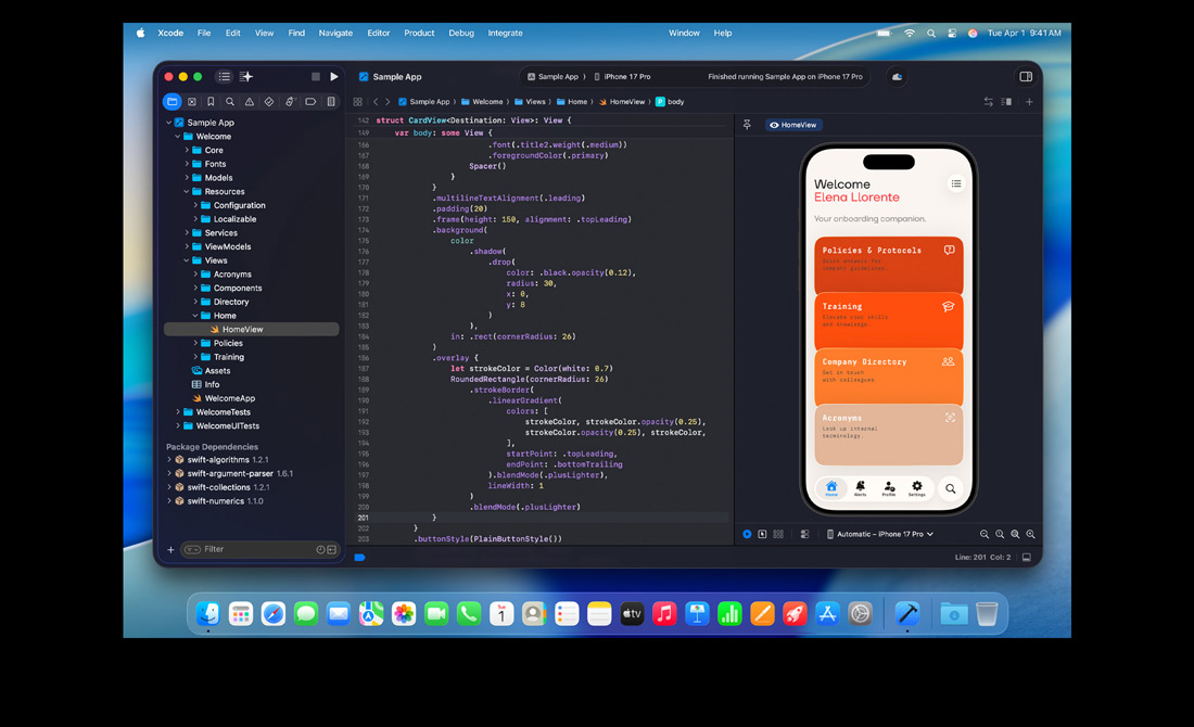 Schermo di un MacBook Pro con una persona che lavora al codice di un app su Xcode per un hackathon in più lingue