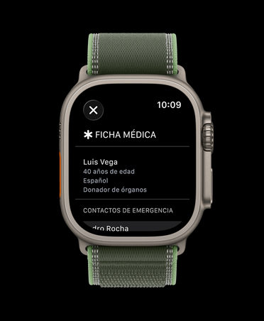 Apple Watch Ultra 3, color natural, caja de titanio, pantalla Ficha Médica
