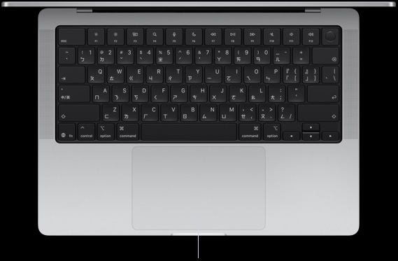 打開的 MacBook Pro 14 吋俯視圖，展示位於鍵盤下方的力度觸控板