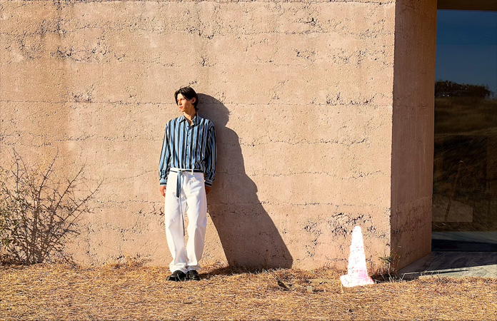 Clean Up tool in use, highlighting a traffic cone to be removed from a photo